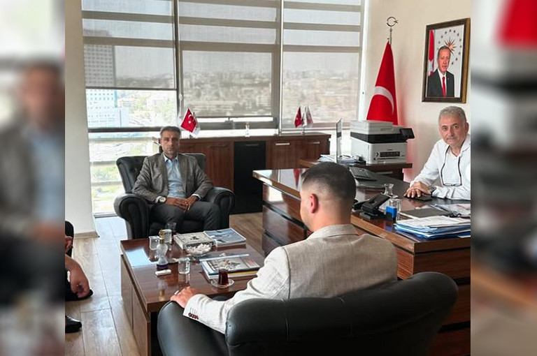 ŞANLIURFA ŞUBE BAŞKANIMIZ ŞANLIURFA BÜYÜKŞEHİR BELEDİYESİ İTFAİYE DAİRE BAŞKANINI ZİYARET ETTİ