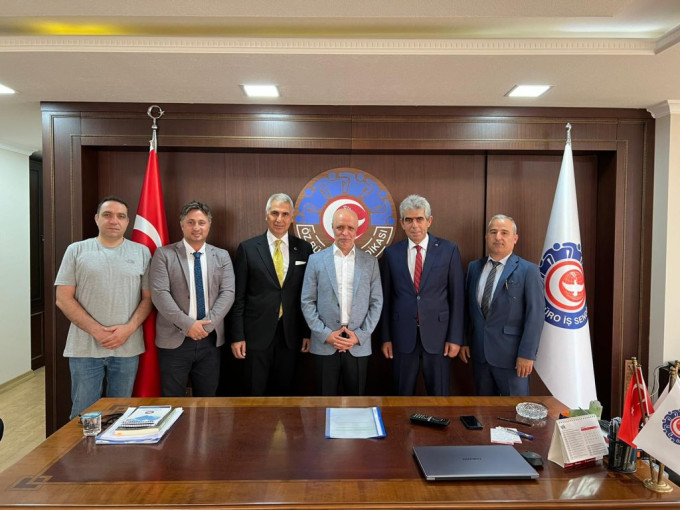 DEVLET TİYATROLARI GENEL MÜDÜR YARDIMCISINDAN BAŞKANIMIZA ZİYARET