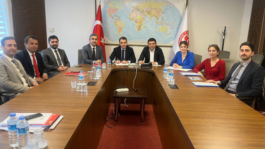 STRATEJİ VE BÜTÇE BAŞKANLIĞI TOPLU İŞ SÖZLEŞMESİ İMZALANDI.