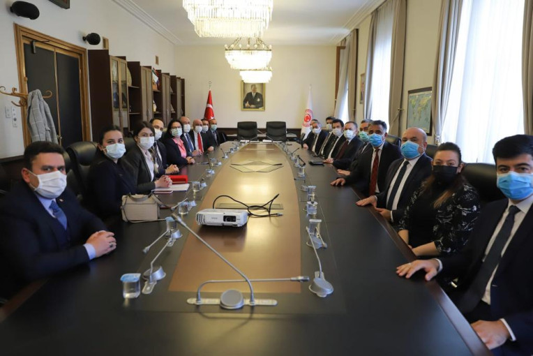 TÜRKİYE BÜYÜK MİLLET MECLİSİ TOPLU İŞ SÖZLEŞMESİ İMZALANDI
