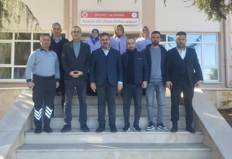 ANKARA ŞUBE BAŞKANIMIZ TRABZON DİNİ YÜKSEK İHTİSAS MERKEZİ MÜDÜRÜ DR. İSA ONAY’I ZİYARET ETTİ